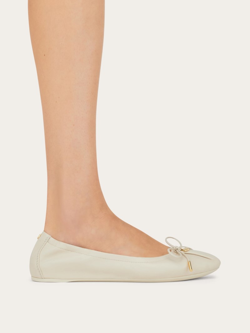 Ferragamo | Women's Elasticated Ballet Flat - Mascarpone