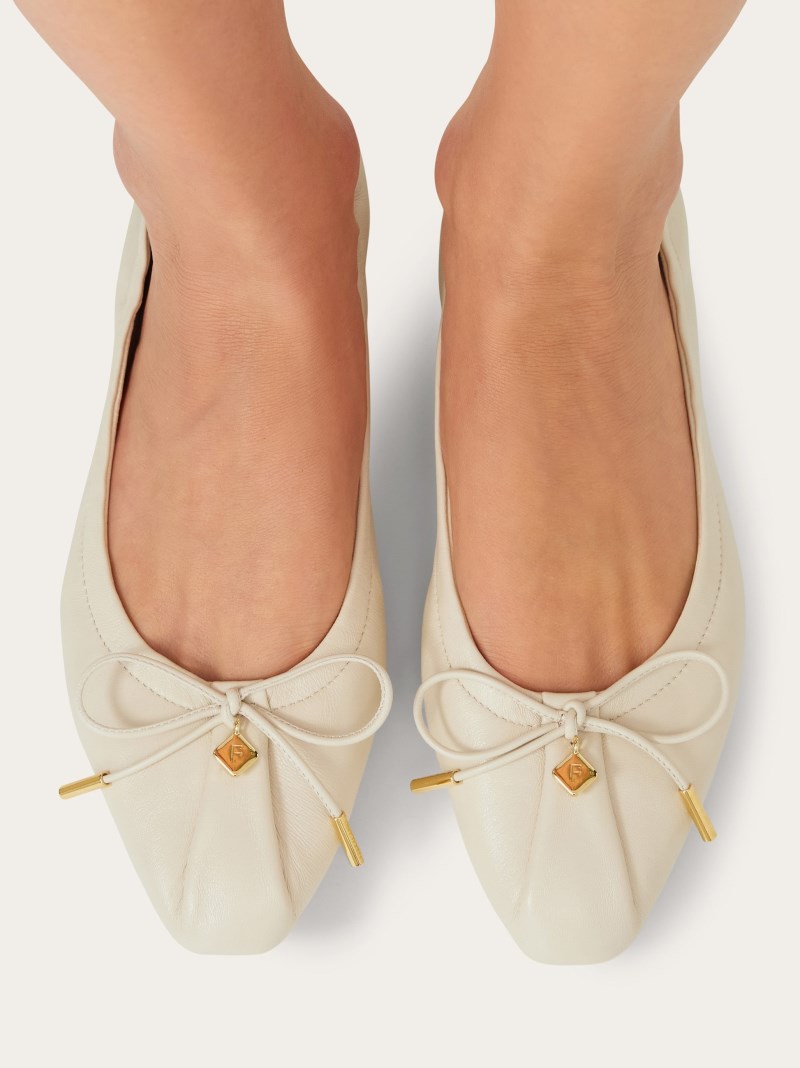 Ferragamo | Women's Elasticated Ballet Flat - Mascarpone