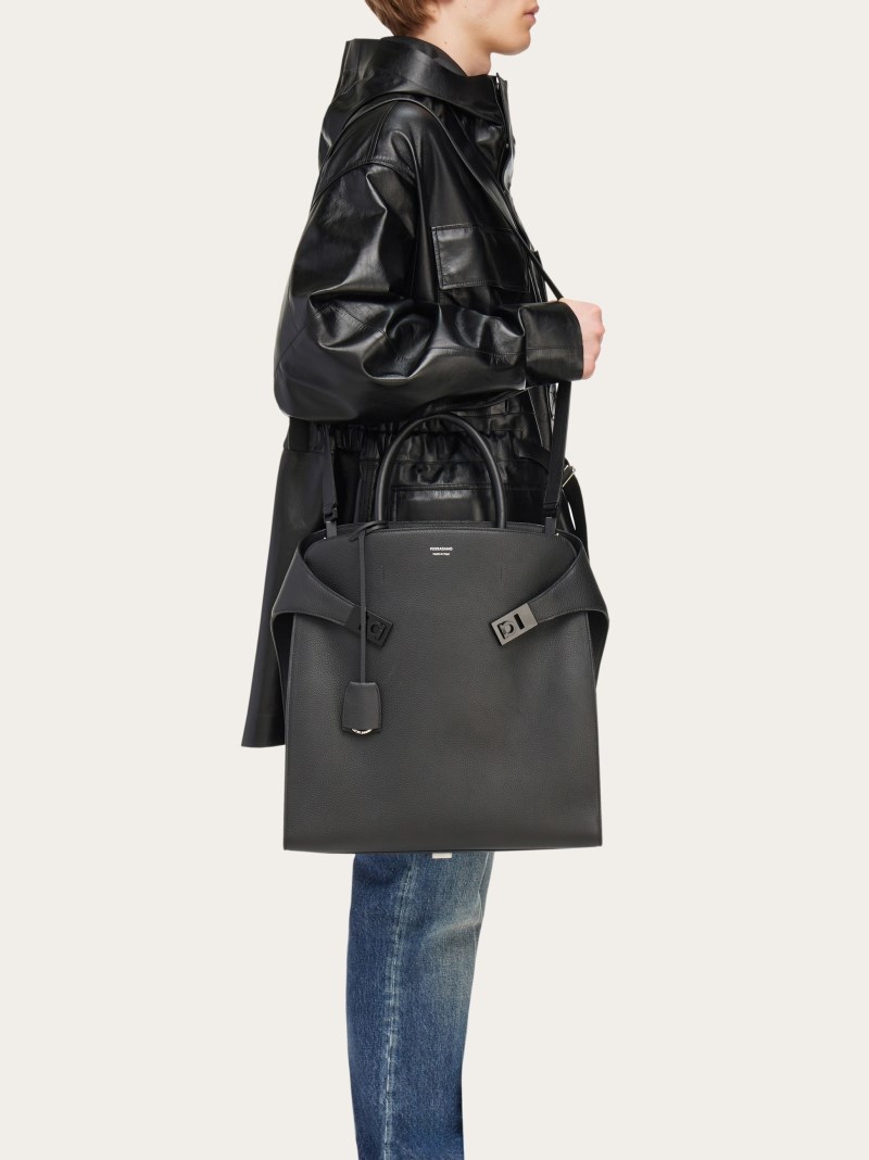 Ferragamo | Women's Hug Tote Bag - Black