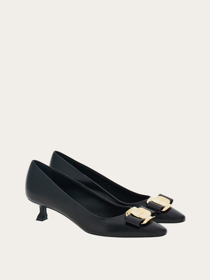 Ferragamo | Women's New Vara Plate Low Heel Pump - Black