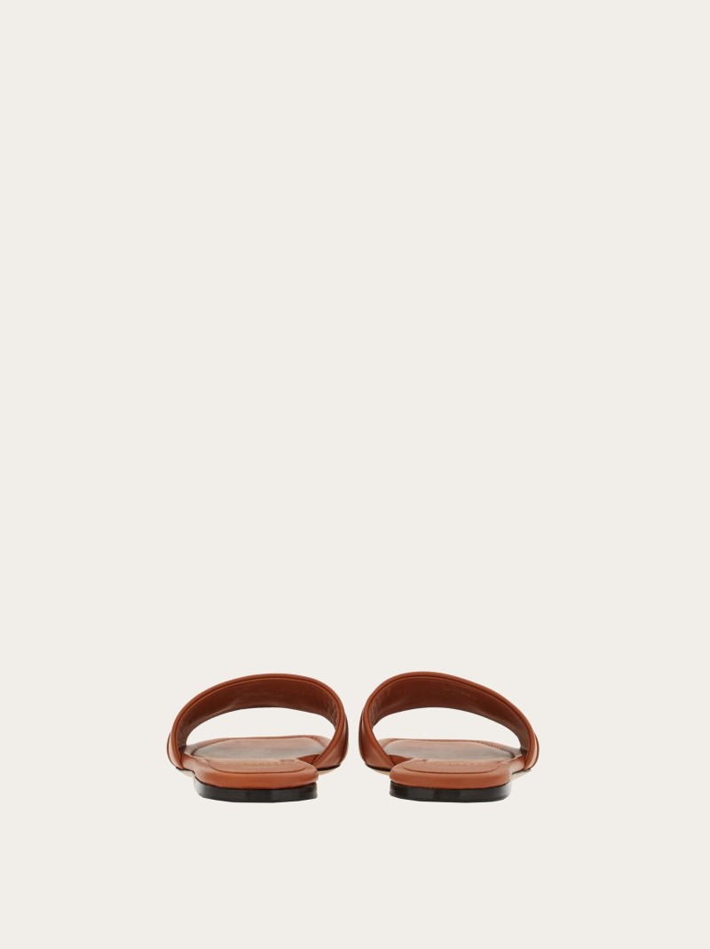Ferragamo | Women's Flat Slide With Gancini Ornament - Tan