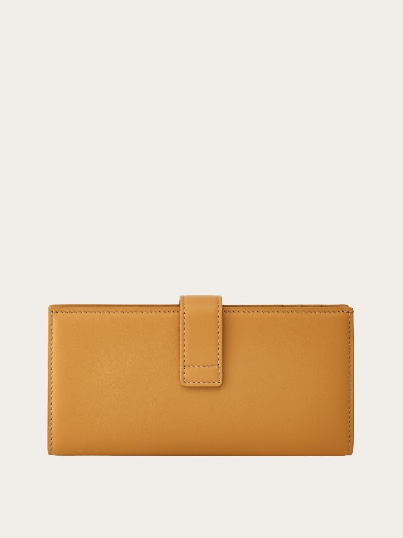 Ferragamo | Women's Hug Continental Wallet - Light Camel