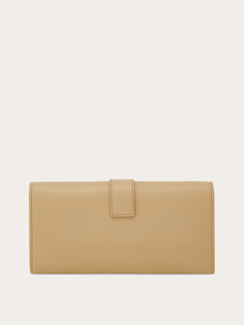 Ferragamo | Women's Hug Wallet With Chain - Stone