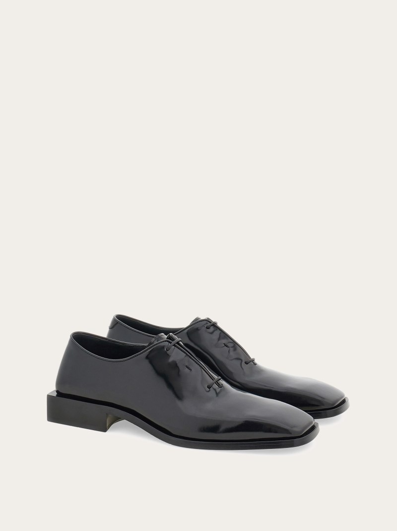 Ferragamo | Men's Oxford With Covered Lacing - Black