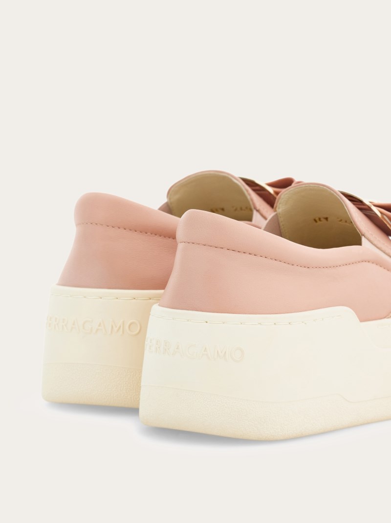Ferragamo | Women's New Vara Plate Slip On - Rose