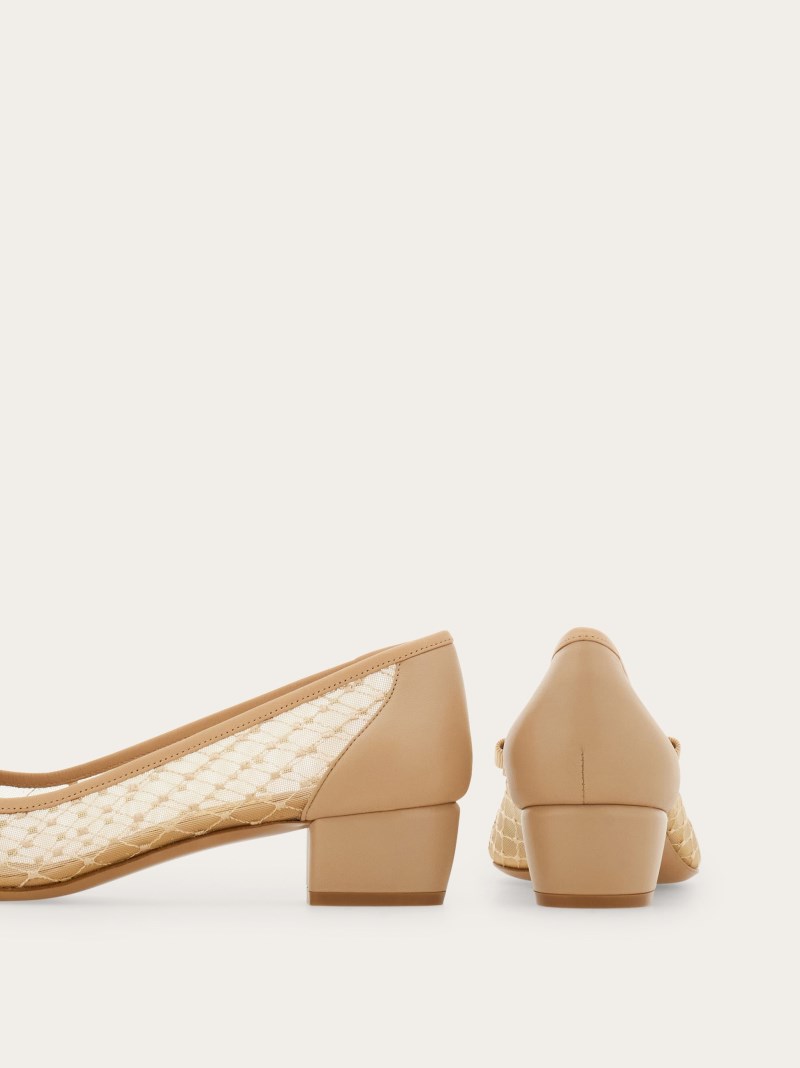 Ferragamo | Women's Vara Pump - Blush