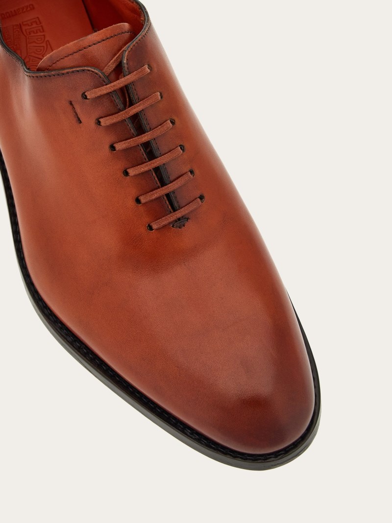 Ferragamo | Men's Tramezza Plain Toe Oxford - Terracotta/Testa Di Moro