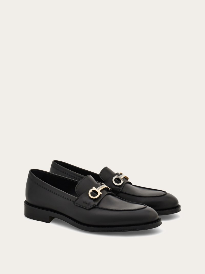 Ferragamo | Men's Moccasin With Gancini Ornament - Black